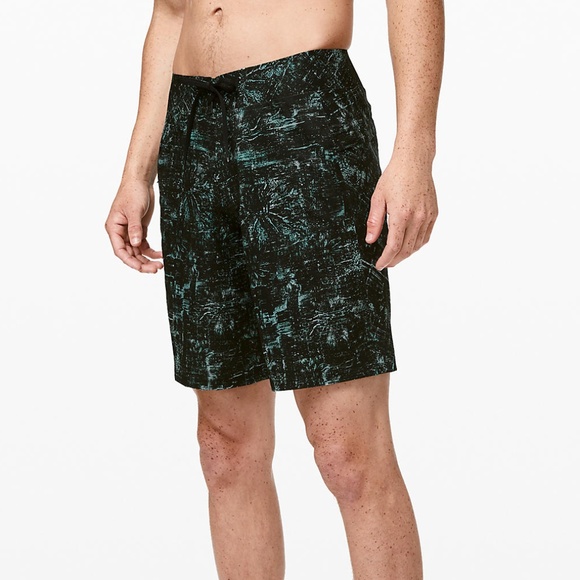 Lululemon Current State Board Short 